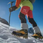 7 Must-Try Winter Hiking Fits for Extreme Warmth & Traction