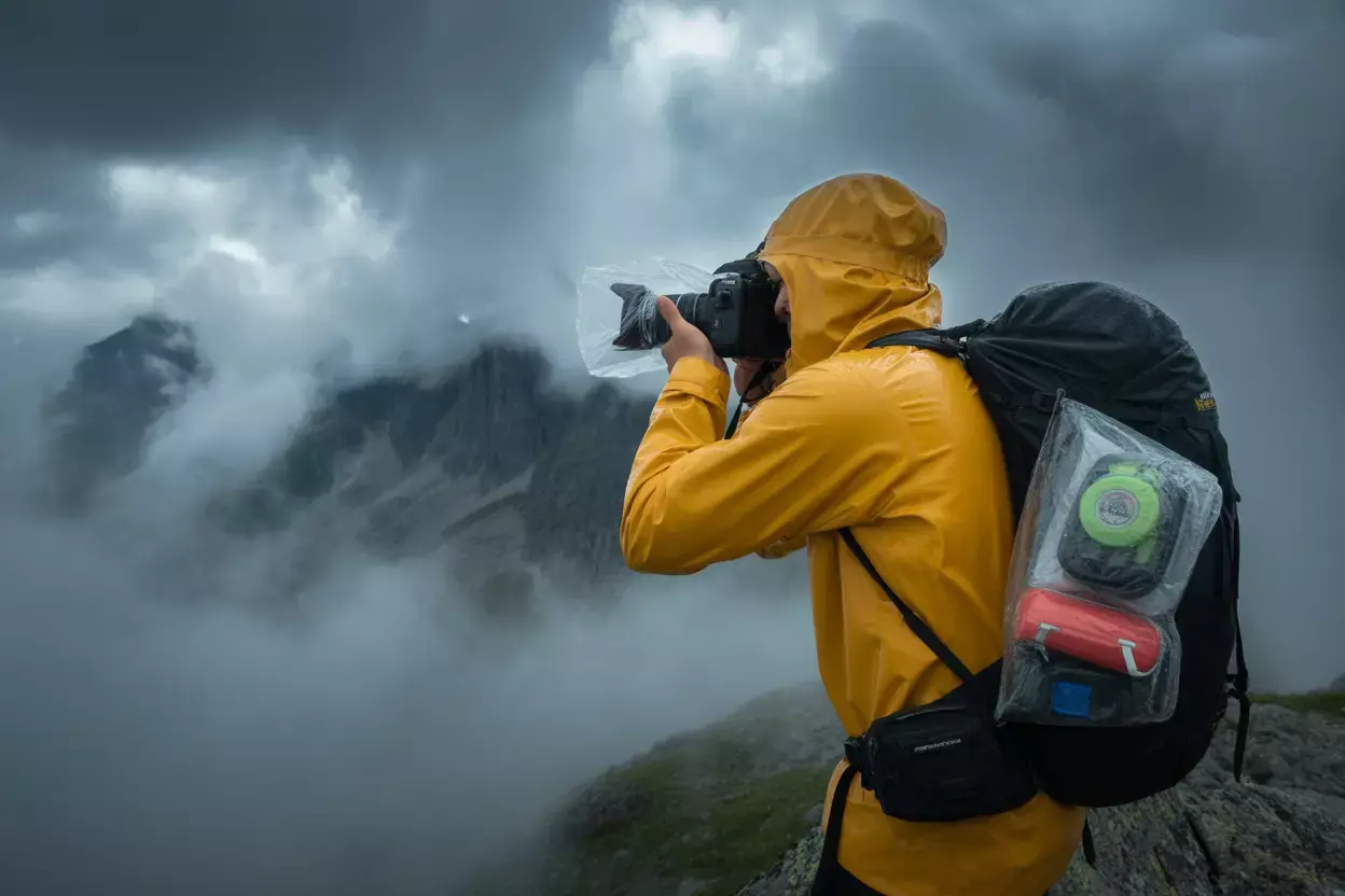 Read more about the article 7 Pro Tips to Capture the Ultimate Mountain Trekking Aesthetic